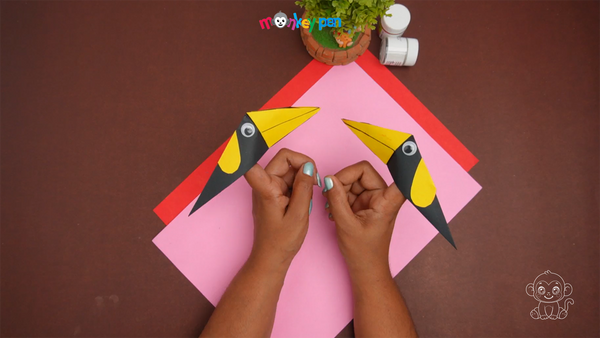Paper Toucan Craft Step 21