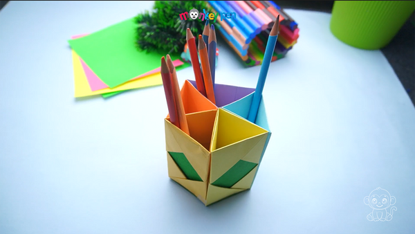 Pen Holder Paper Craft Step 21