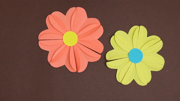 Paper Flower Craft-Thumb